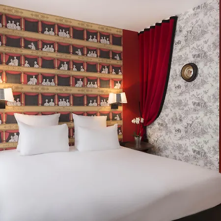 Hotel Sacha 4*