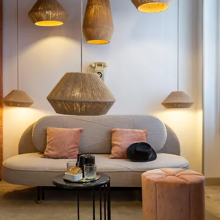 Hotel Sacha