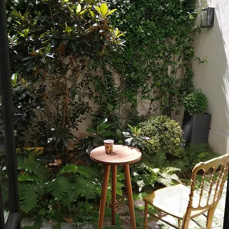 萨夏酒店 4*