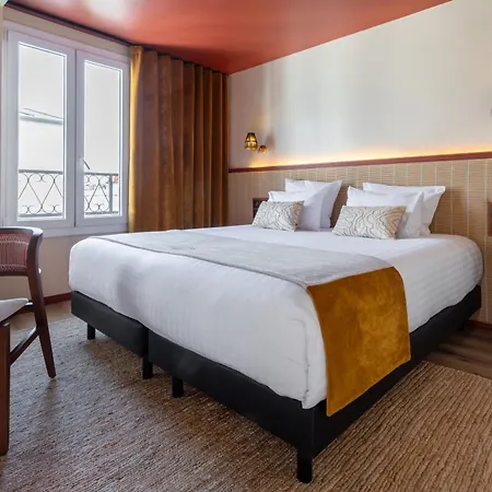 Hotel Sacha 4*