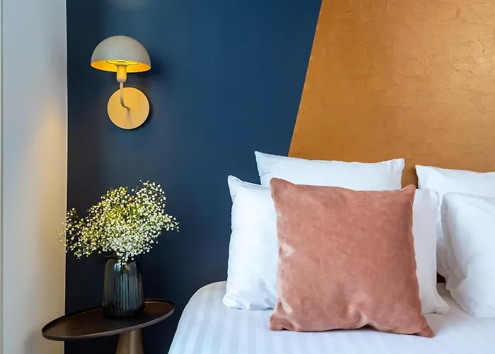 Sacha 4* Paris